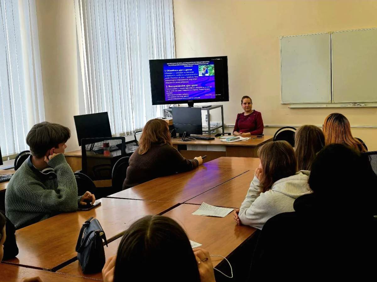 Информационный кураторский час «Профилактика наркомании» Фото 3