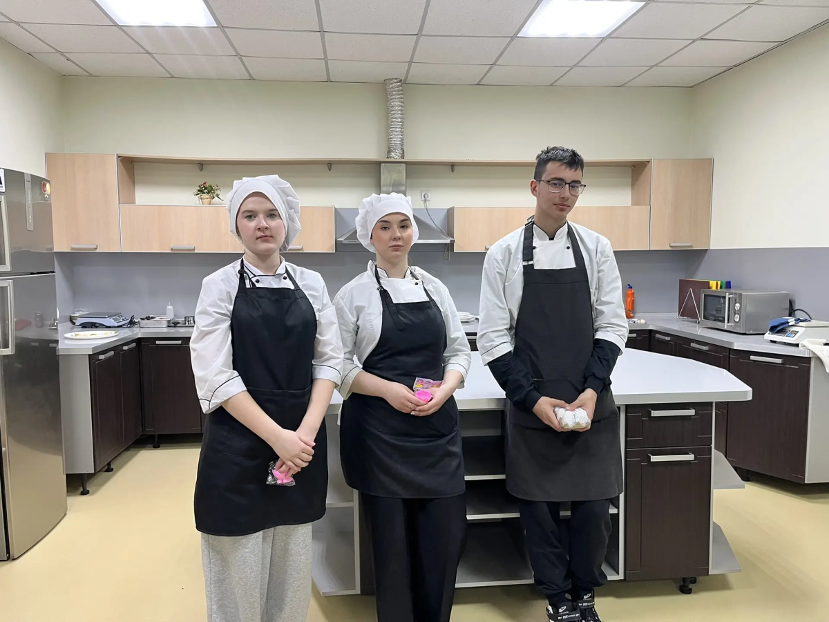 В Финансово-технологическом колледже состоялся кулинарный поединок «Весь мир в 7 ингредиентах» Фото 1
