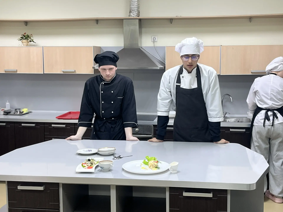 В Финансово-технологическом колледже состоялся кулинарный поединок «Весь мир в 7 ингредиентах» Фото 3