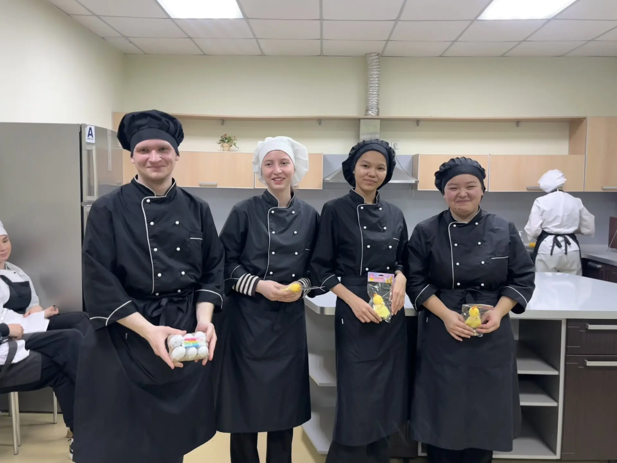 В Финансово-технологическом колледже состоялся кулинарный поединок «Весь мир в 7 ингредиентах»