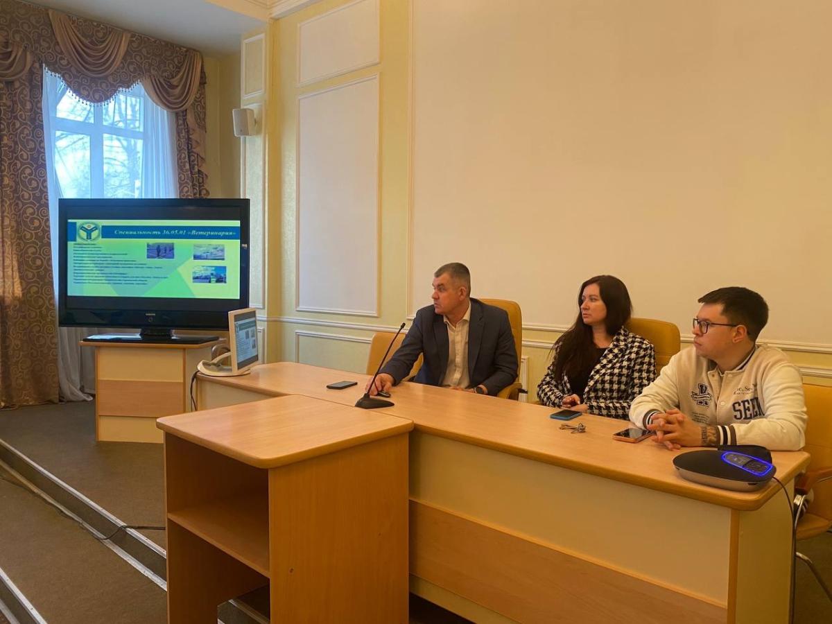 Профориентационное мероприятие для школьников и студентов Фото 1