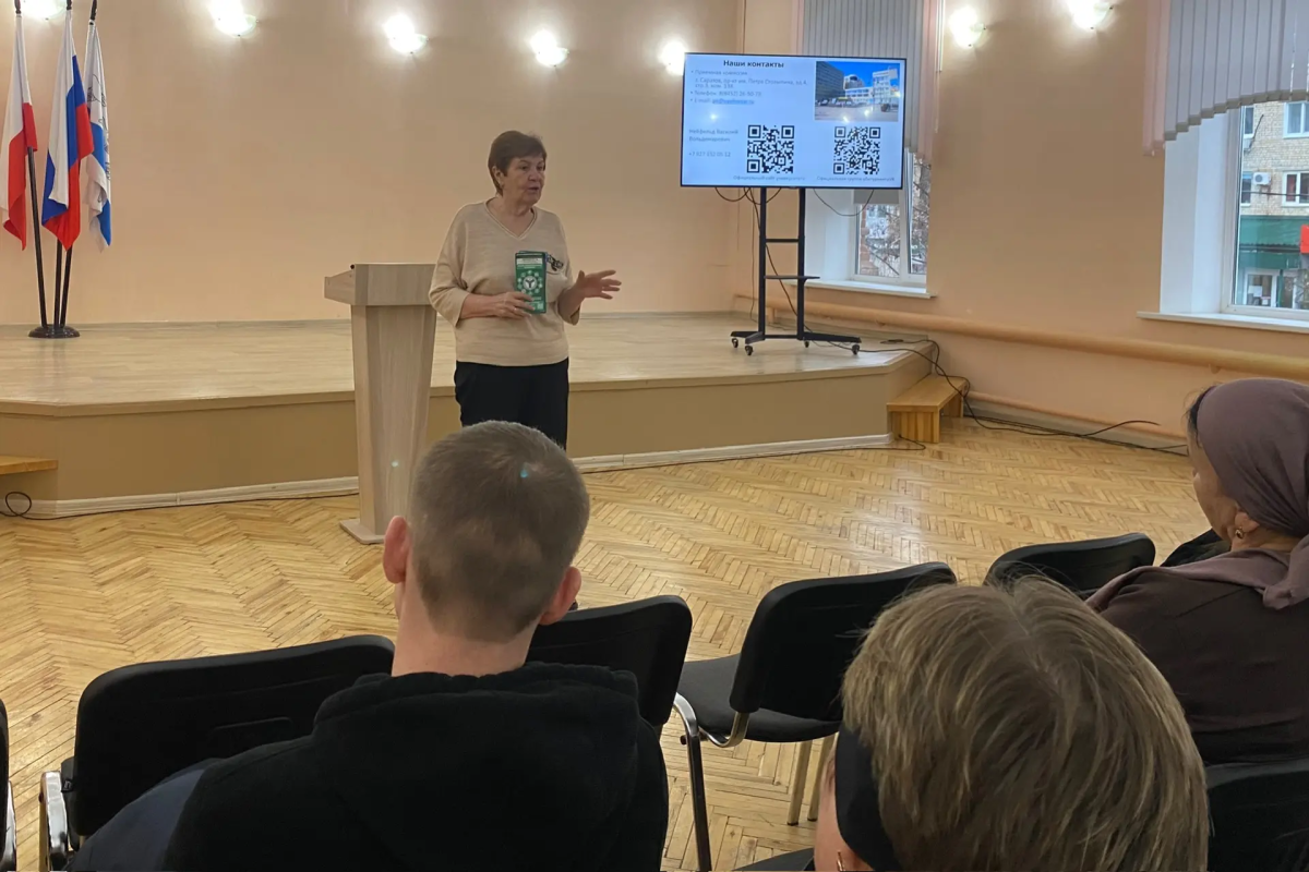 В Аткарске прошла встреча старшеклассников с представителями Вавиловского университета Фото 6 В Аткарске прошла встреча старшеклассников с представителями Вавиловского университета Фото 6