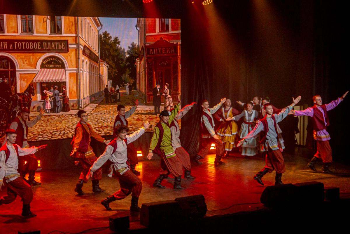 Вуз представил концертную программу в рамках фестиваля «Саратовская студенческая весна» Фото 10