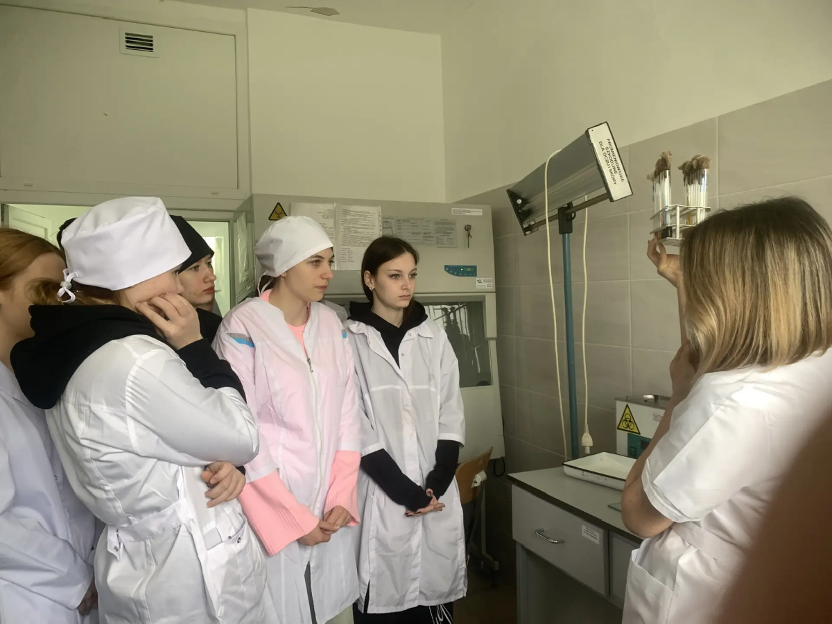 День открытых дверей в ветеринарной лаборатории  ОГУ «Марксовская райСББЖ» Фото 4