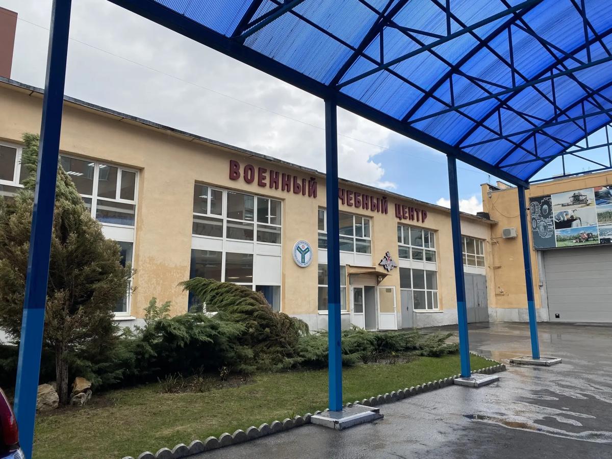 Экскурсия в  центр начальной военной подготовки "Патриот" Фото 2