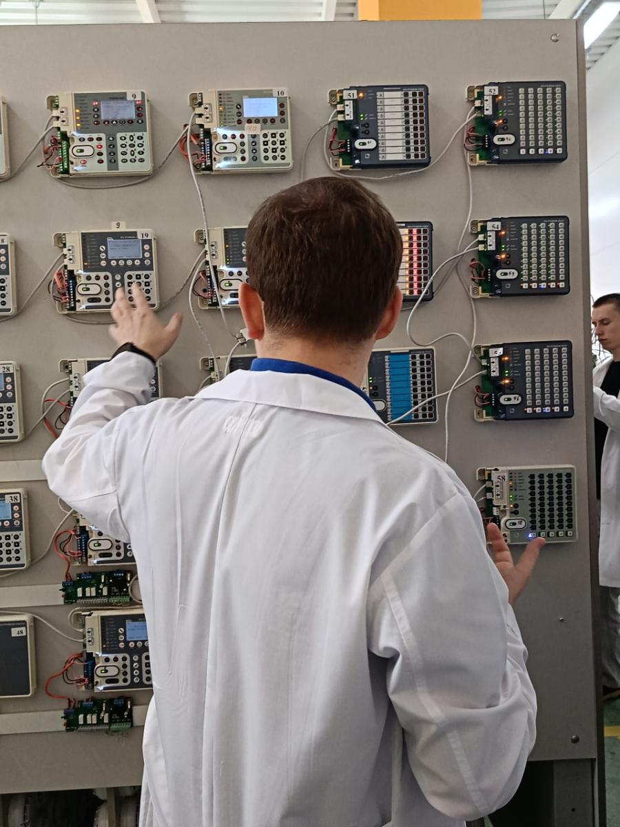 Студенты посетили производственную площадку завода ГК «Рубеж» Фото 2