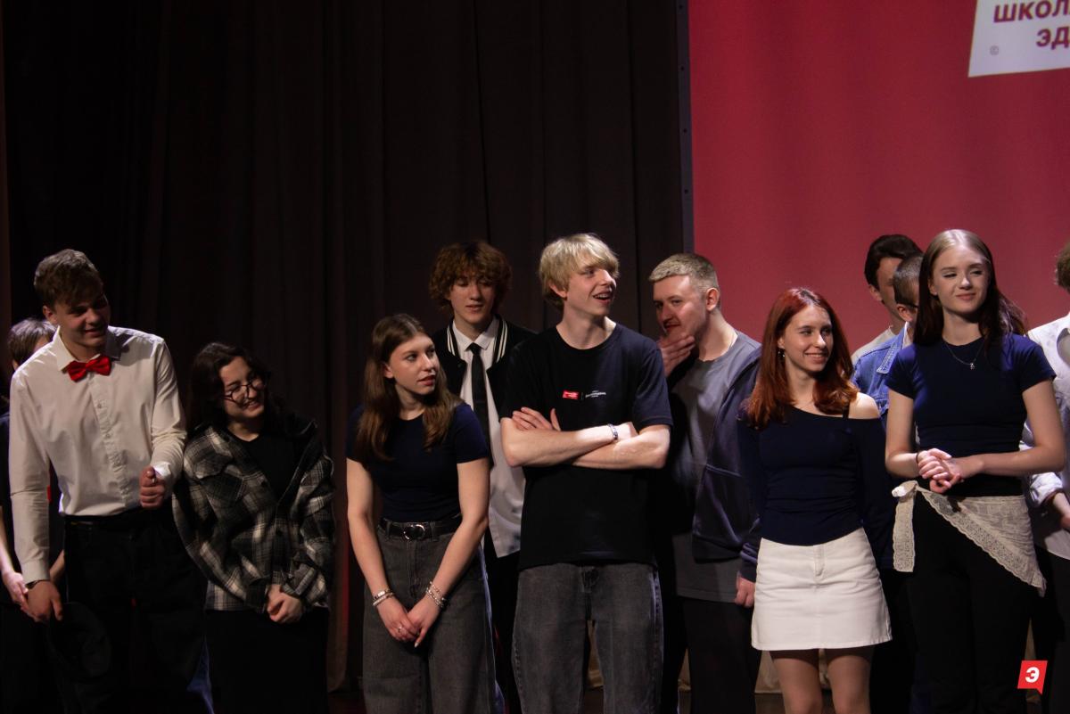 Студент первокурсник принял участие в Школе КВН «Эдвайс» Фото 4