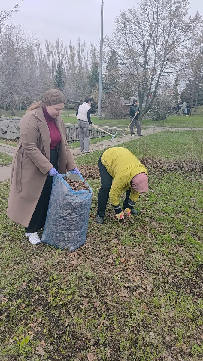 Участие в субботнике Фото 3