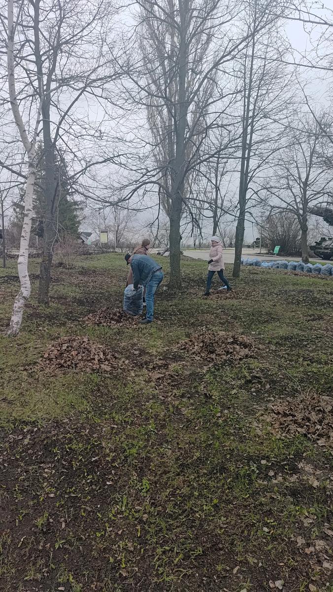 Участие в субботнике Фото 8