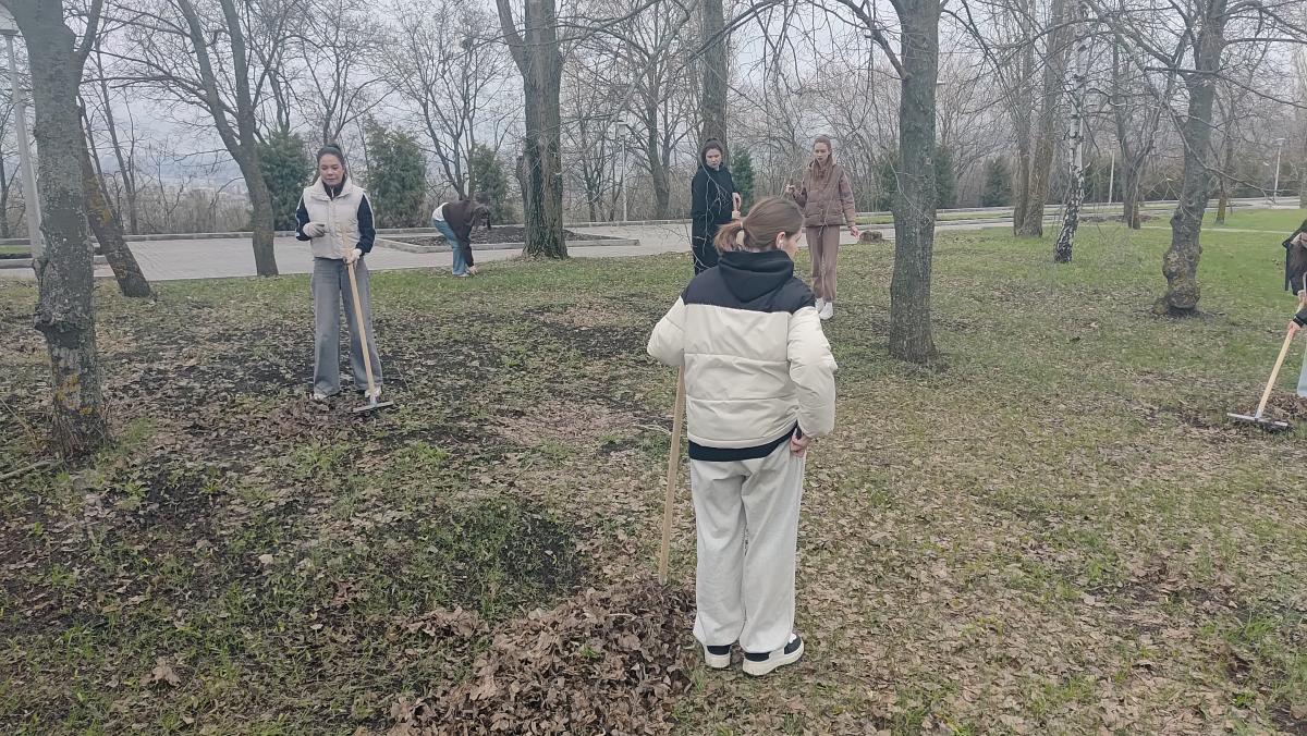 Участие в субботнике Фото 14