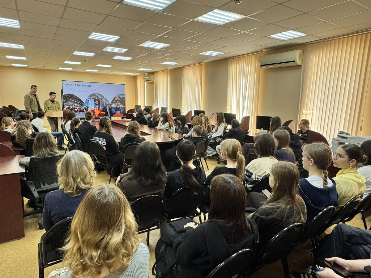 Встреча студентов с представителями «Российских студенческих отрядов» Фото 3