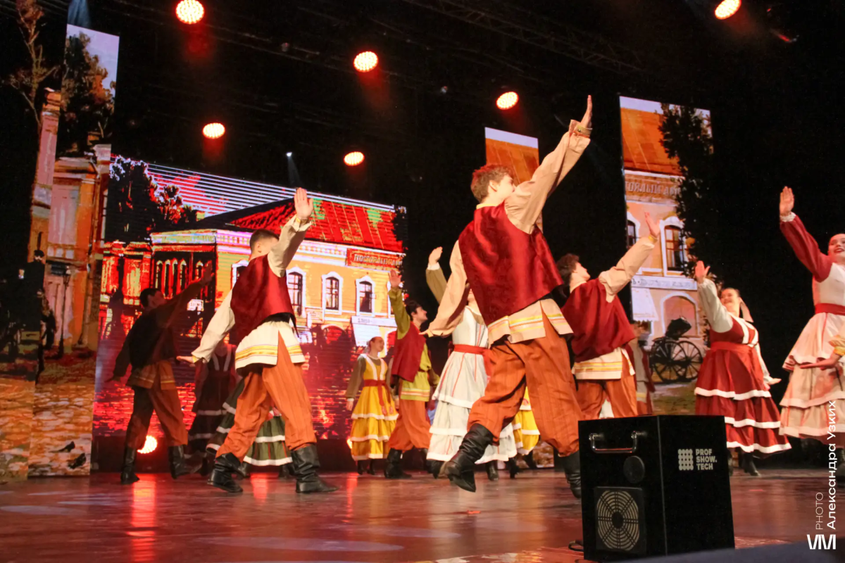 Вавиловский университет – призер регионального этапа фестиваля «Российская студенческая весна» Фото 2