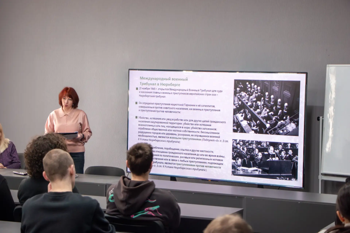 В Вавиловском университете прошел открытый диалог-лекторий ко Дню памяти жертв геноцида советского народа в годы ВОВ Фото 2