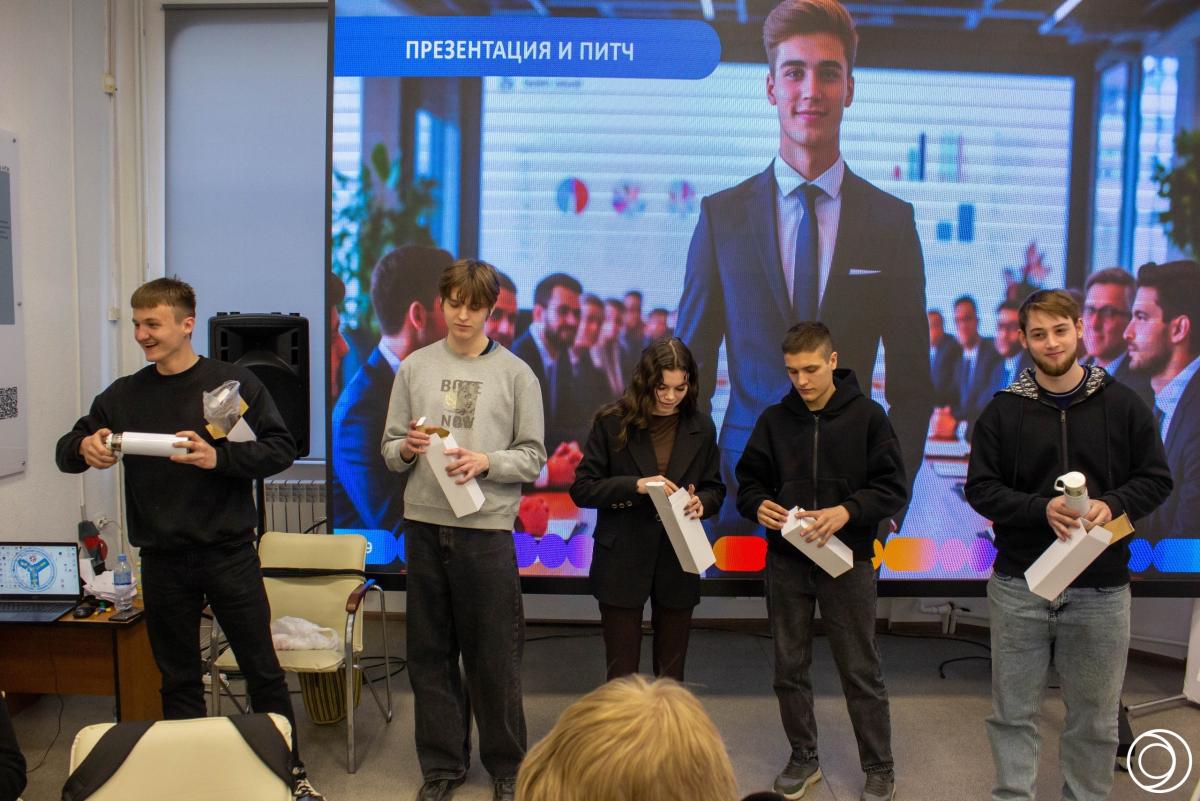 Студенты института освоили искусство технологического предпринимательства: завершена волна тренингов Фото 3
