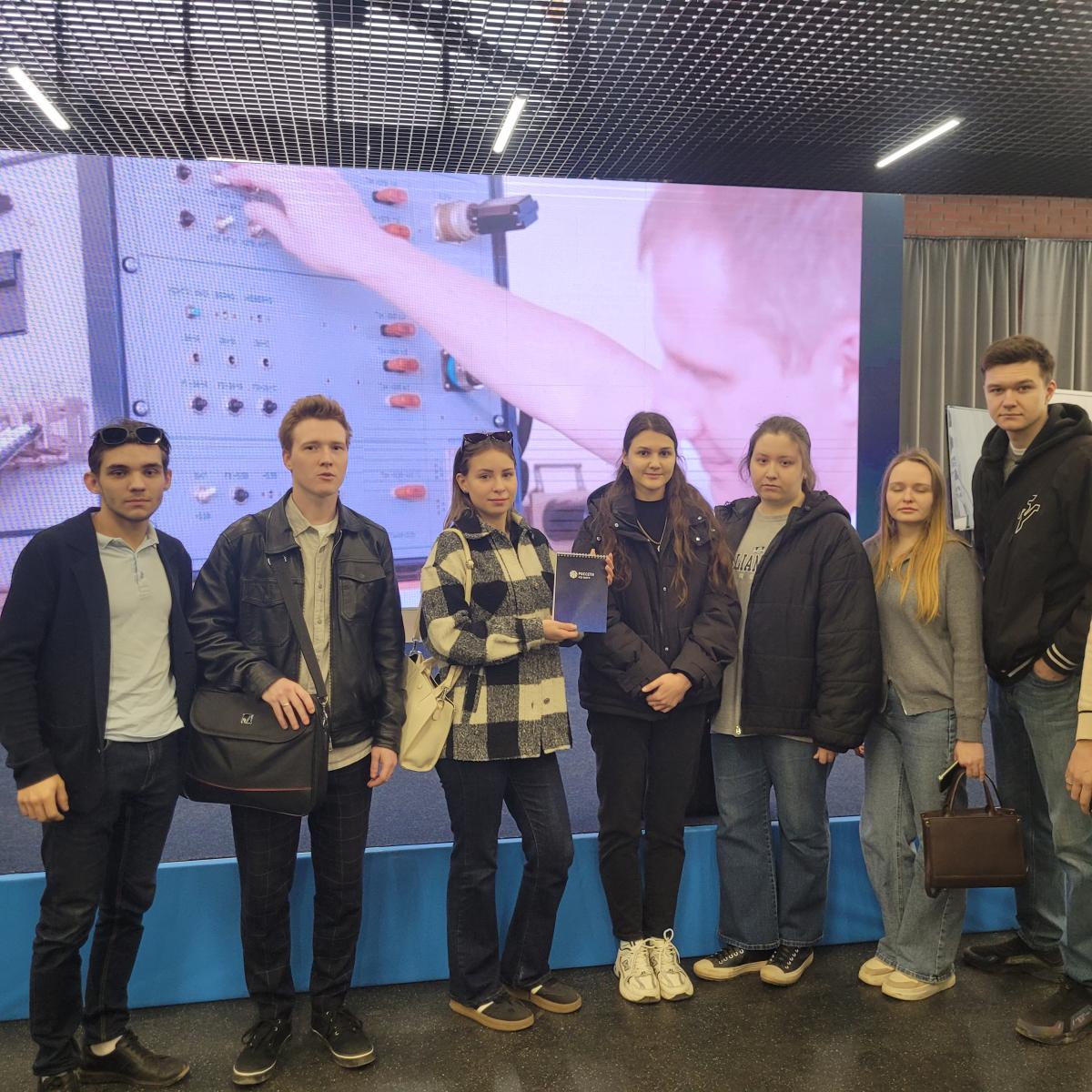 Региональный этап Всероссийской ярмарки трудоустройства «Работа России. Время возможностей» Фото 1