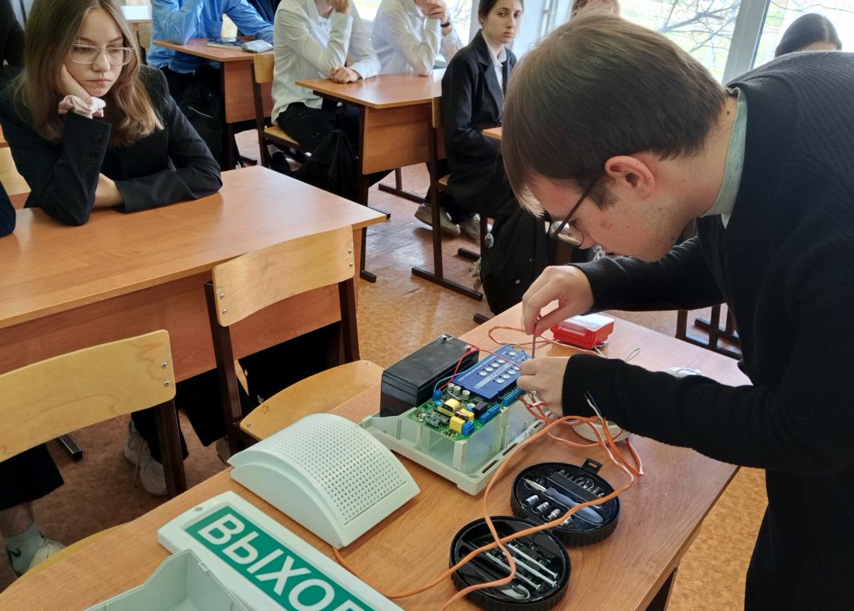 Участие кафедры «Техносферная безопасность и транспортно-технологические машины» в реализации инновационной программы «Вавиловские агроклассы». Фото 4