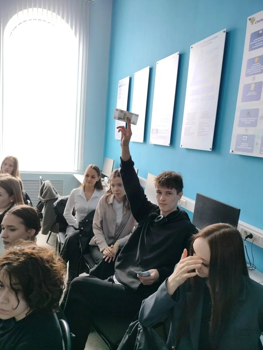 Тайна банковской карты раскрыта: как прошел День открытых дверей на кафедре «Бухгалтерский учет и статистика» Фото 5