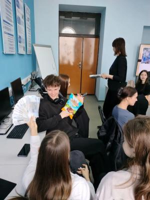 Тайна банковской карты раскрыта: как прошел День открытых дверей на кафедре «Бухгалтерский учет и статистика»