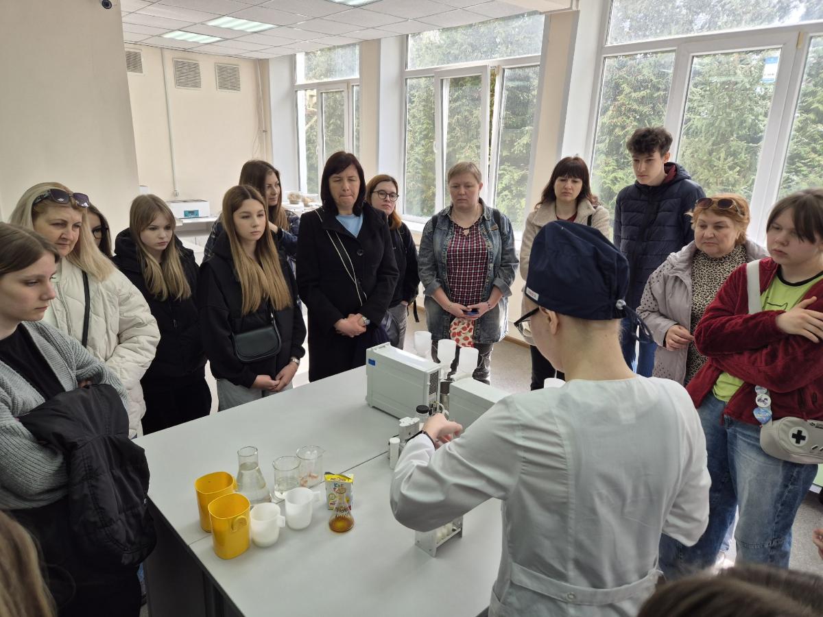 В рамках ЕДОД прошли мастер-классы по специальности «Ветеринария» для абитуриентов 