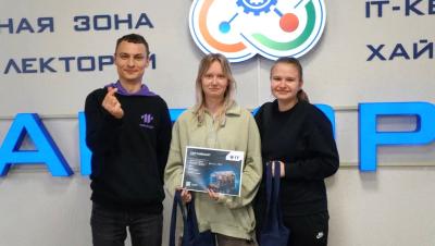 Вавиловский университет познакомил саратовских школьников с агротехнологиями будущего