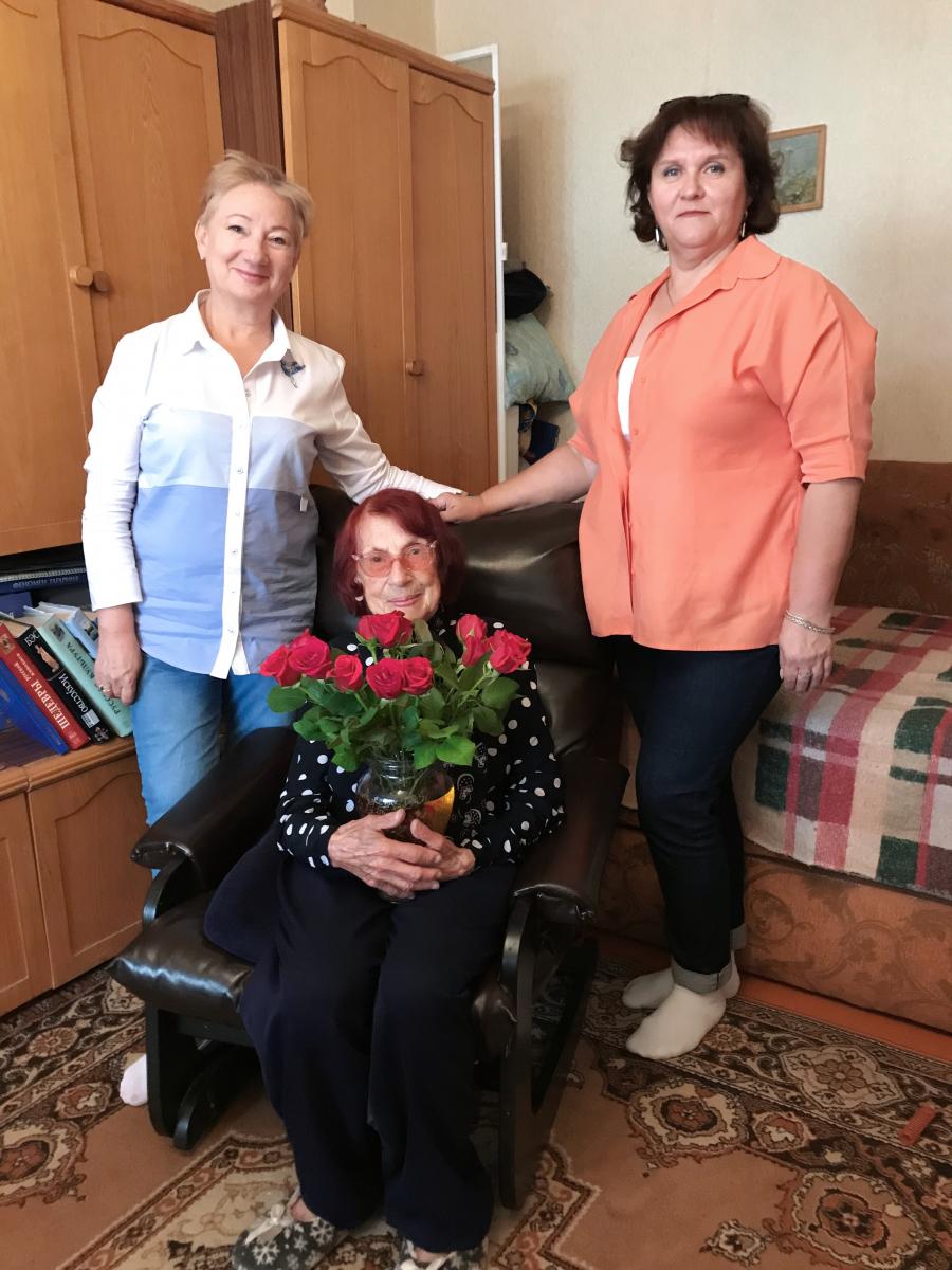 Поздравляем с юбилеем Федосееву Валерию Иосифовну! Фото 3