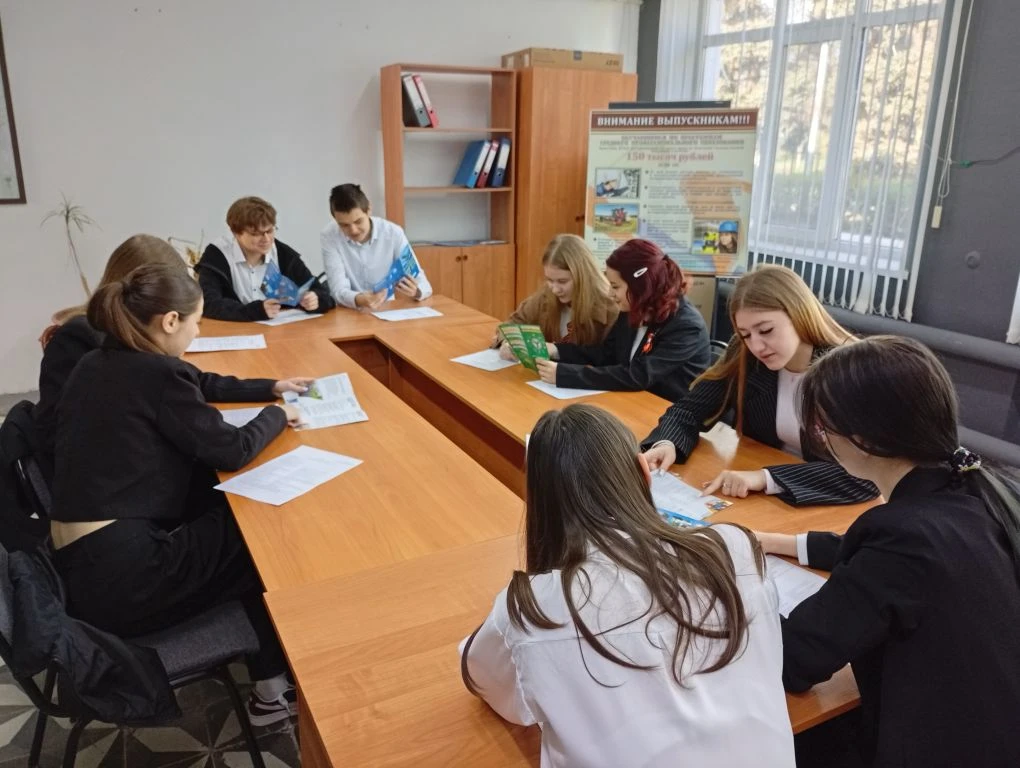 В Марксовском филиале Вавиловского университета прошла просветительская акция «Неделя БезОпасности» Фото 1