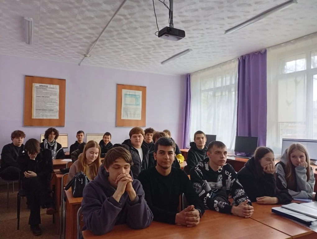 В Марксовском филиале Вавиловского университета прошла просветительская акция «Неделя БезОпасности» Фото 6