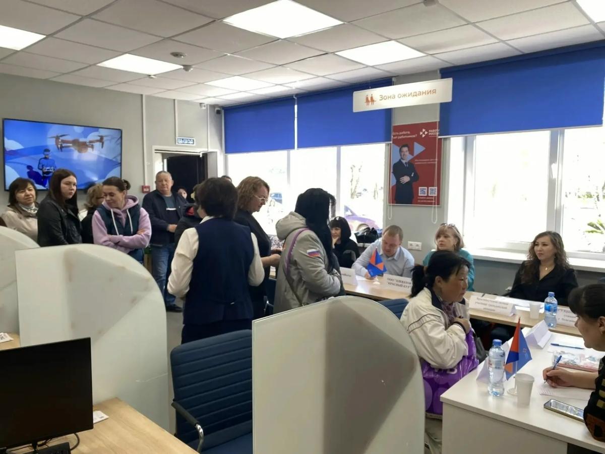 Ярмарка трудоустройства. Фото 2