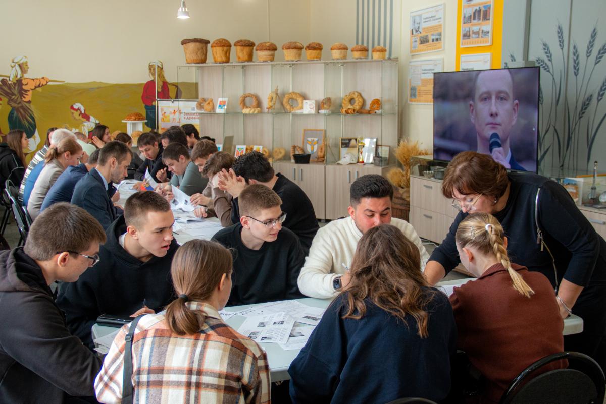 Вавиловцы написали «Диктант Победы» Фото 6