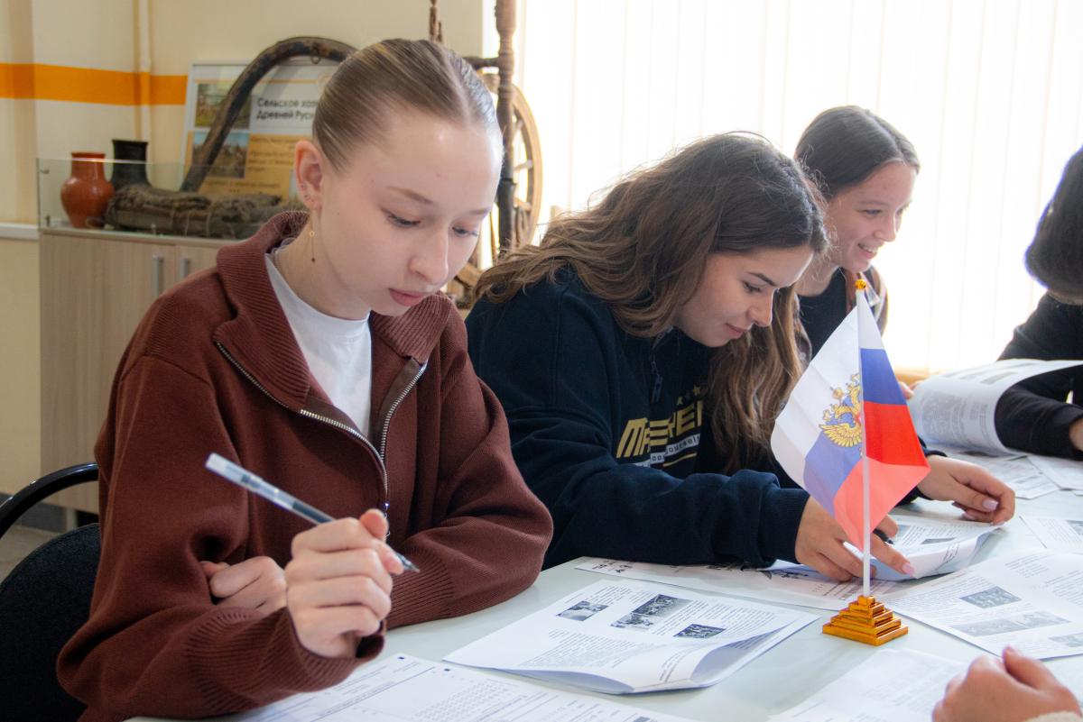 Вавиловцы написали «Диктант Победы» Фото 8