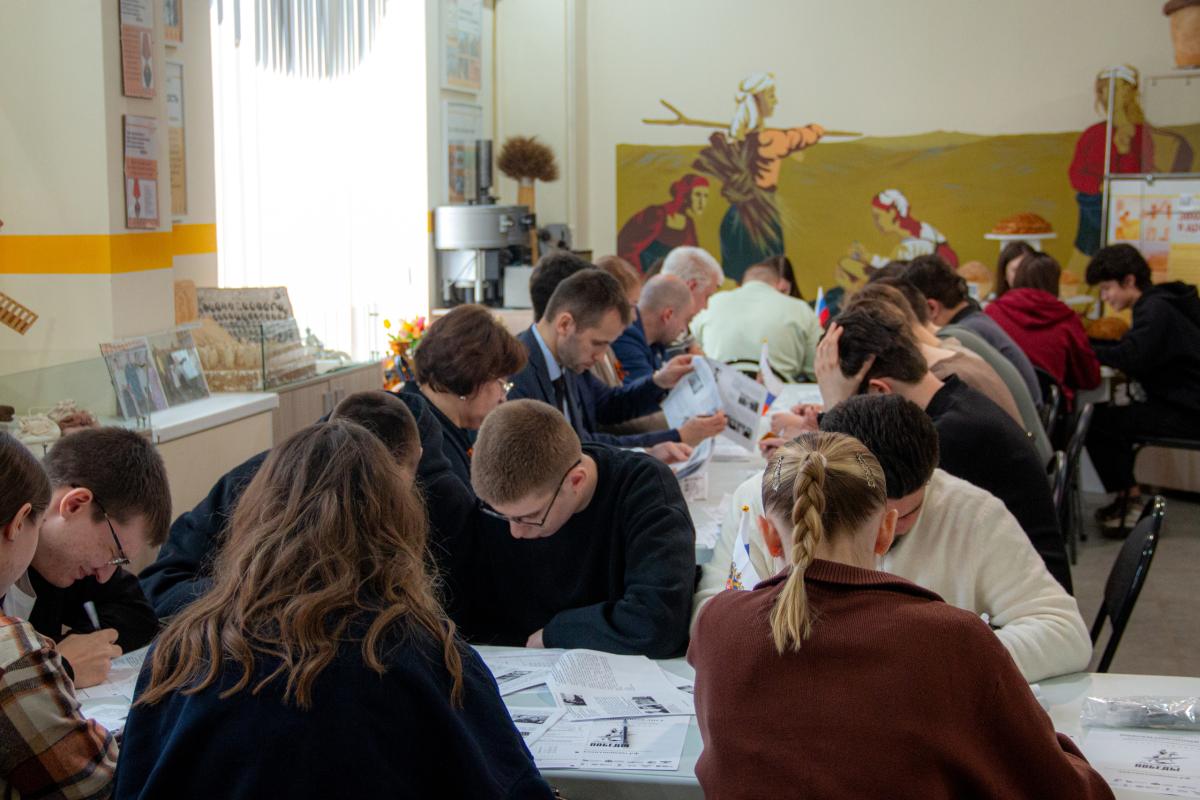 Вавиловцы написали «Диктант Победы» Фото 3