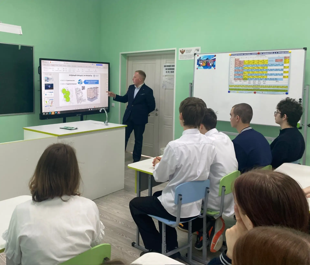 Агроклассники Екатериновки познакомились с инженерными специальностями и правилами целевого приема Фото 1