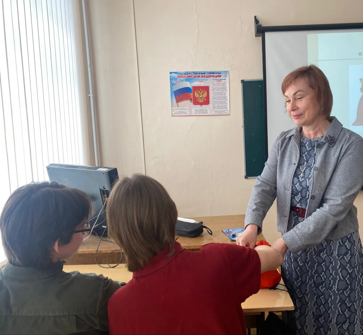 Продолжается реализация программы «Вавиловские классы» в саратовских школах Фото 4