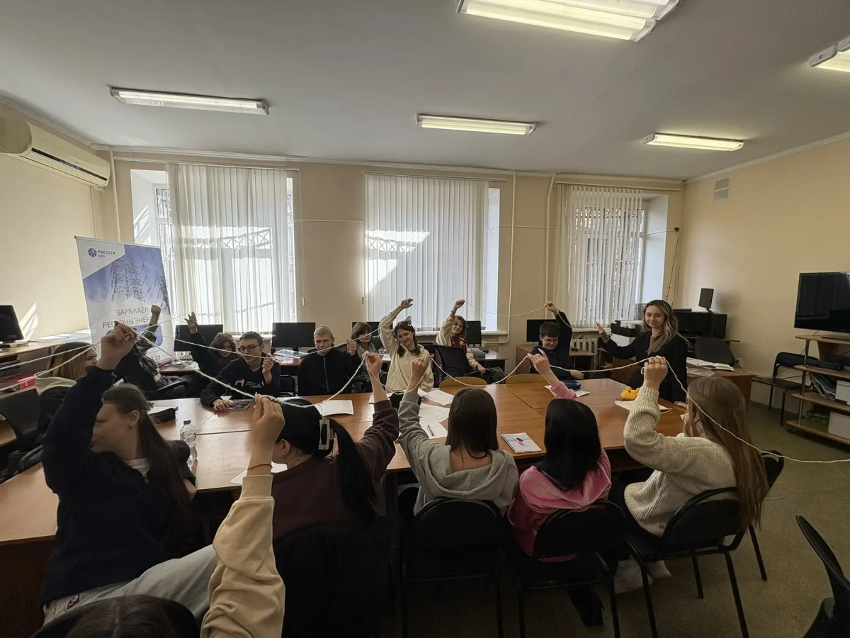 Занятие под руководством психолога колледжа Фото 1
