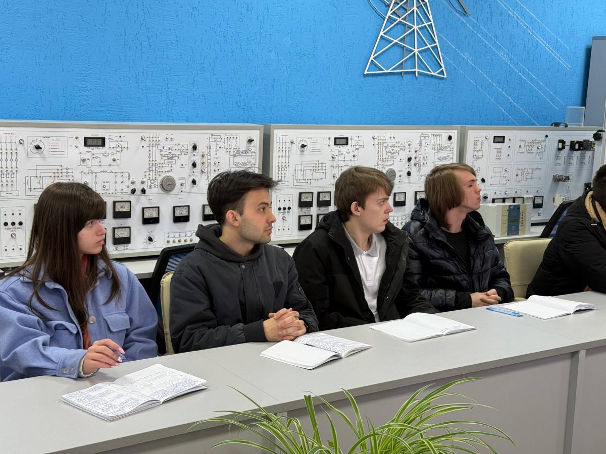 От теории к практике: раскрывая тонкости темы «Высоковольтные выключатели» Фото 8