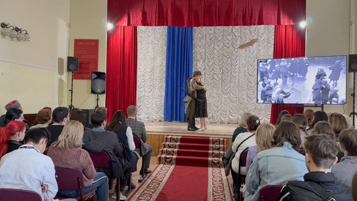 Праздничный концерт, приуроченный ко Дню Победы Фото 4 Праздничный концерт, приуроченный ко Дню Победы Фото 4