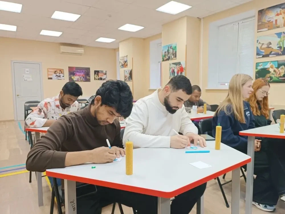 «Апрельский дайджест»: Иностранные студенты в диалоге культур Фото 4