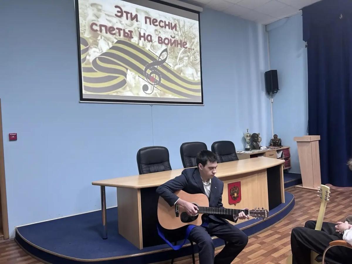 Музыкально-литературный вечер «А песни тоже воевали!» к 81-ой годовщине Победы в Великой Отечественной войне Фото 4 Музыкально-литературный вечер «А песни тоже воевали!» к 81-ой годовщине Победы в Великой Отечественной войне Фото 4