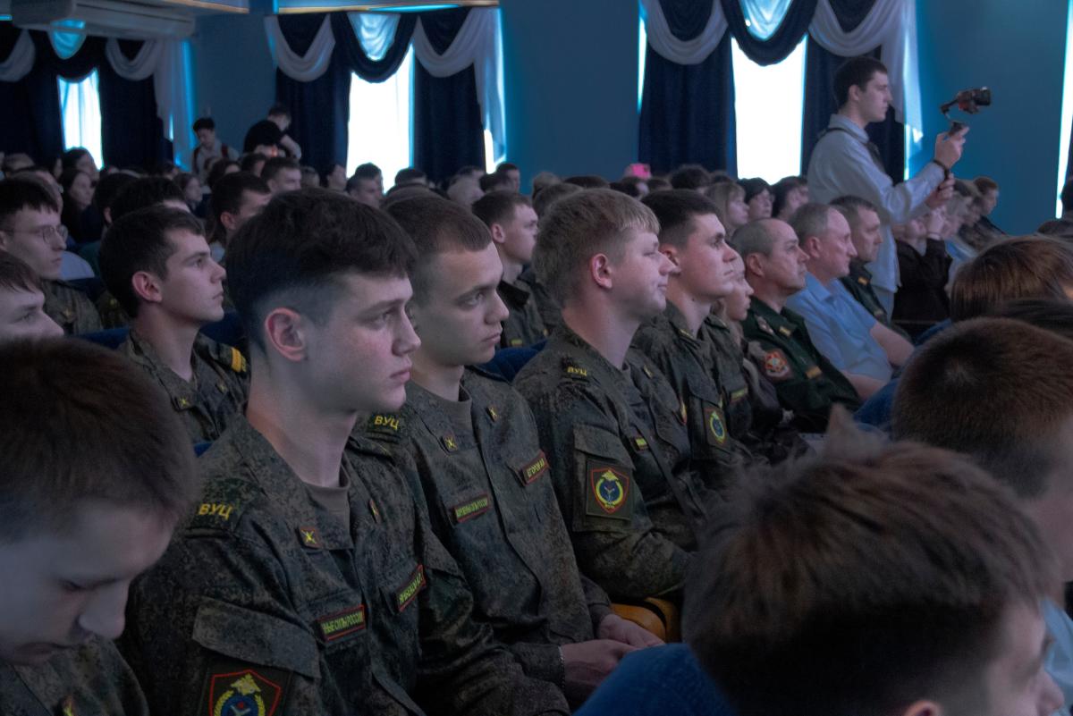 В Вавиловском университете прошёл праздничный концерт в честь Дня Великой Победы Фото 6