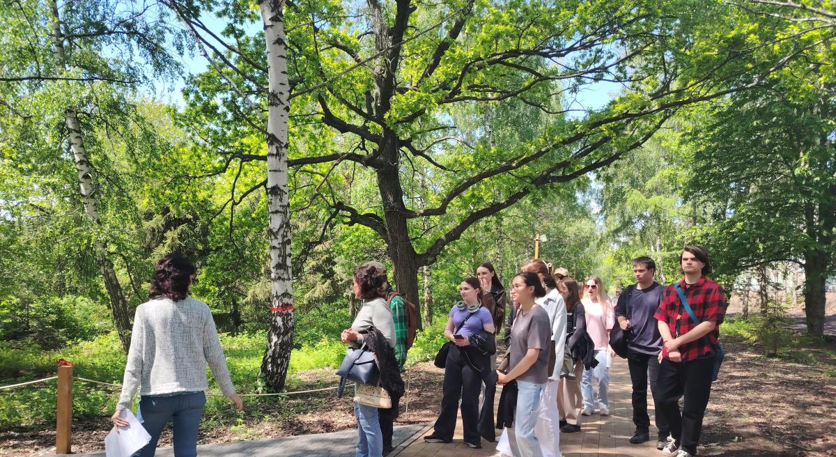 Экскурсия в Саратовский Ботанический сад Фото 3 Экскурсия в Саратовский Ботанический сад Фото 3
