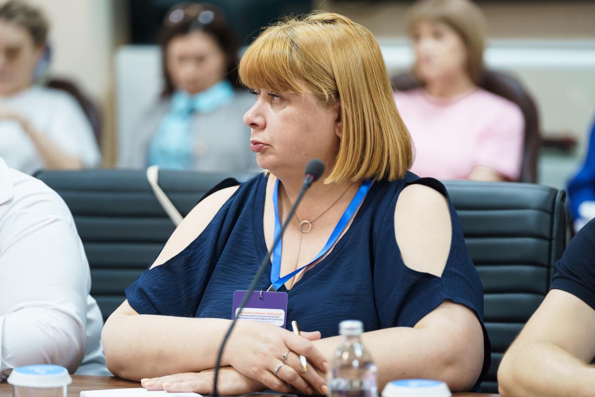Представитель вуза приняла участие в окружном семинаре-совещании по вопросам молодежной политики Фото 5 Представитель вуза приняла участие в окружном семинаре-совещании по вопросам молодежной политики Фото 5