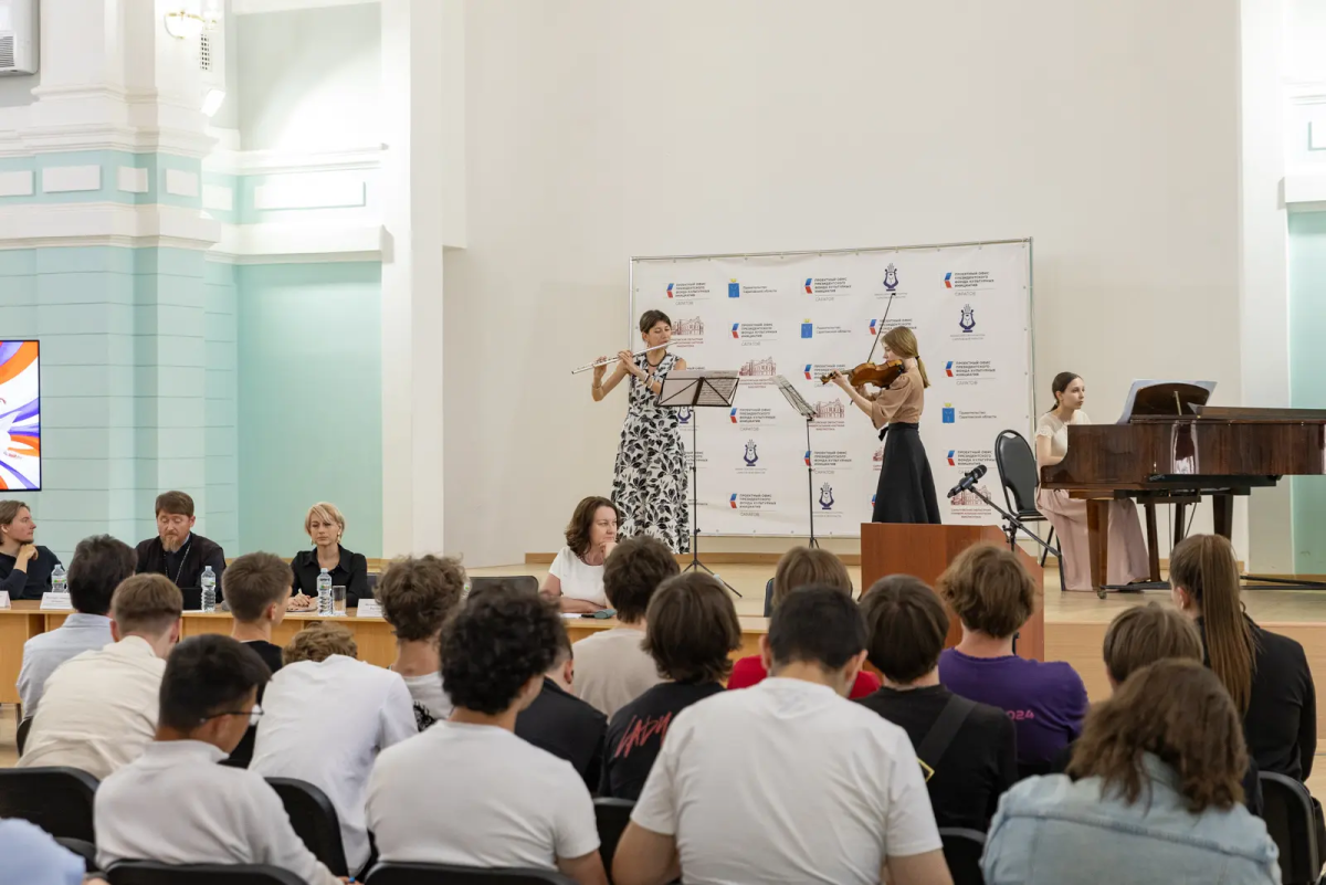 Торжественное мероприятие, посвящённое 5-летию работы Президентского фонда культурных инициатив Фото 3 Торжественное мероприятие, посвящённое 5-летию работы Президентского фонда культурных инициатив Фото 3