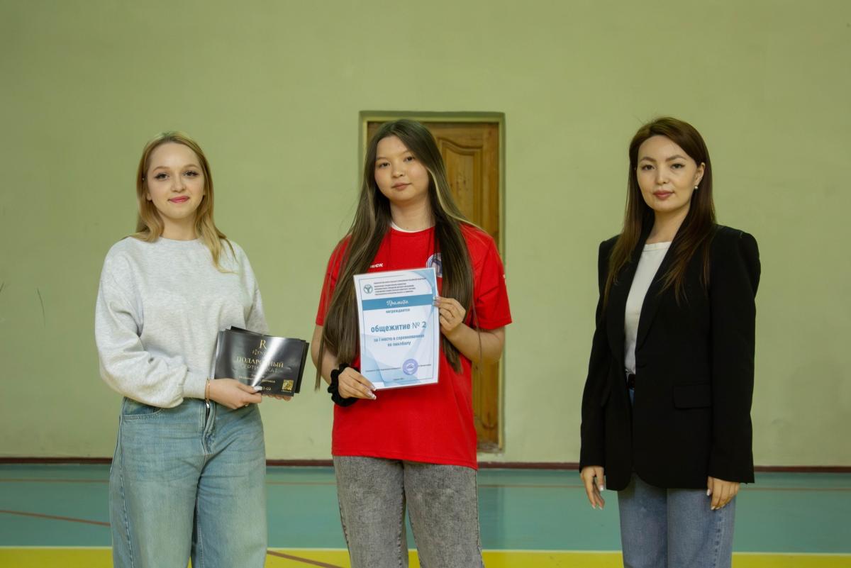 В Вавиловском университете завершилась спартакиада среди общежитий Фото 3 В Вавиловском университете завершилась спартакиада среди общежитий Фото 3