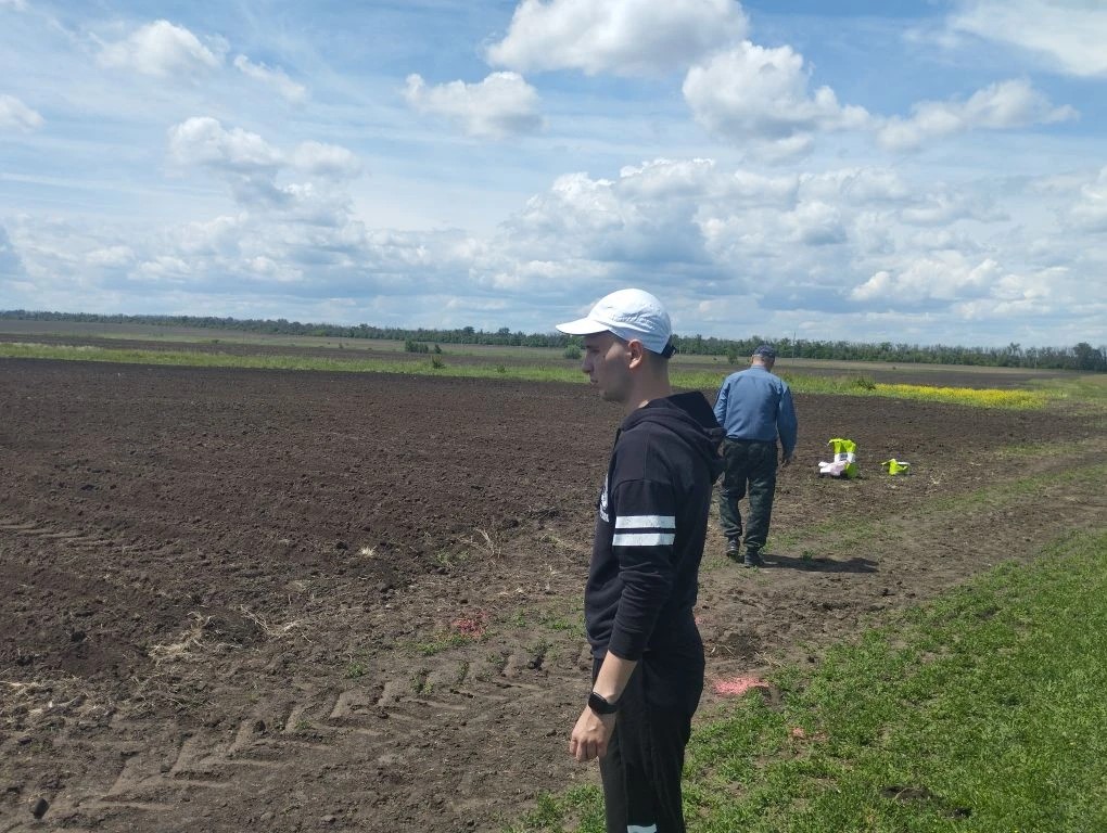 Закладка Агрополигона в рамках совместного Дня поля с компанией Агропромсоюз Фото 1 Закладка Агрополигона в рамках совместного Дня поля с компанией Агропромсоюз Фото 1