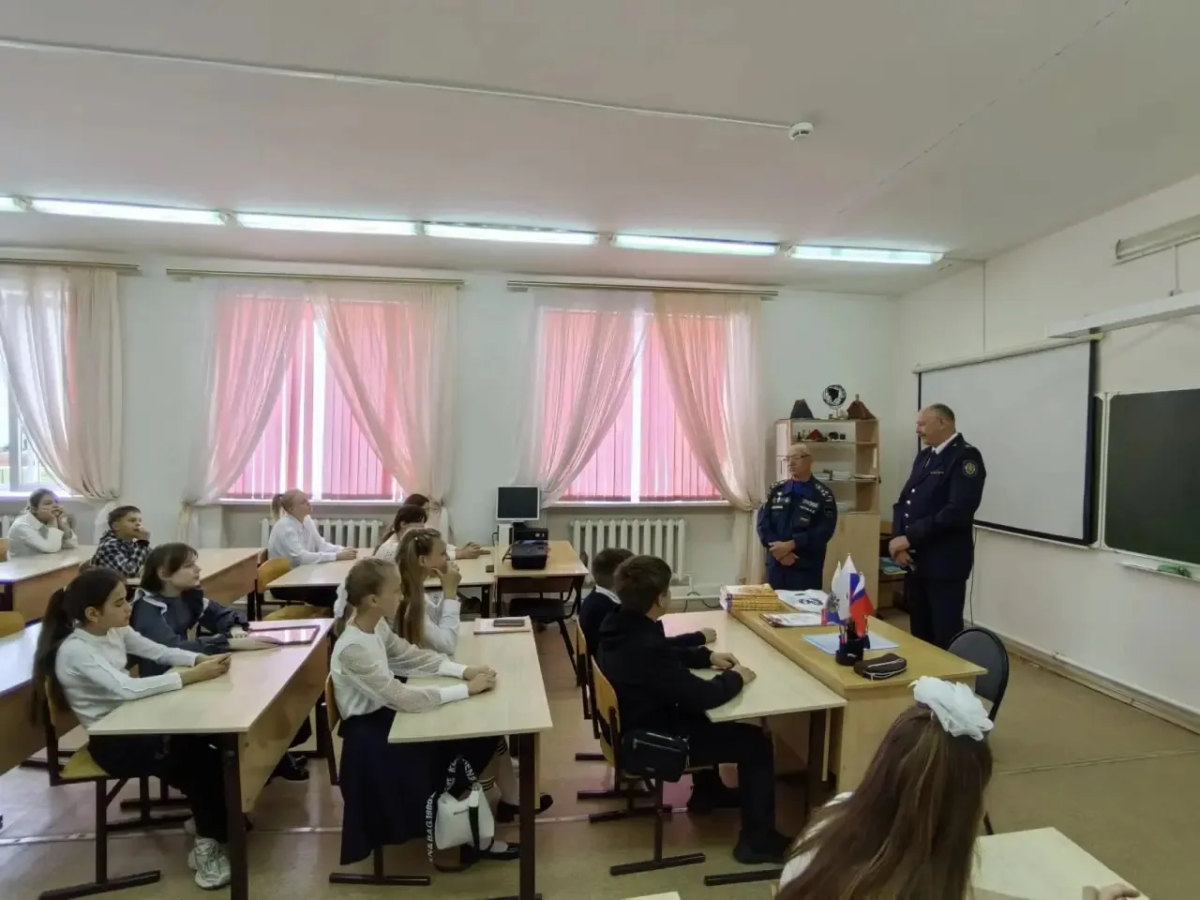 От творчества к профессии спасателя: в Петровске чествовали победителей «Неопалимой Купины» и презентовали Вавиловский университет Фото 4