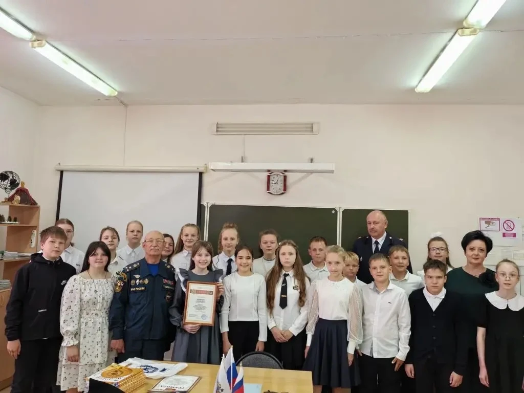 От творчества к профессии спасателя: в Петровске чествовали победителей «Неопалимой Купины» и презентовали Вавиловский университет Фото 6