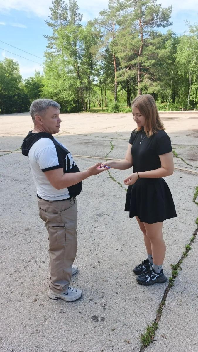 В Краснокутском филиале Вавиловского университета прошла патриотическая акция «Ленточка России» Фото 2