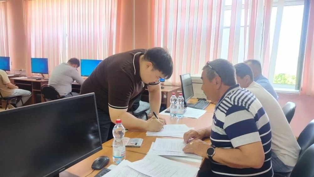 ГОСУДАРСТВЕННАЯ ИТОГОВАЯ АТТЕСТАЦИЯ Фото 2 ГОСУДАРСТВЕННАЯ ИТОГОВАЯ АТТЕСТАЦИЯ Фото 2