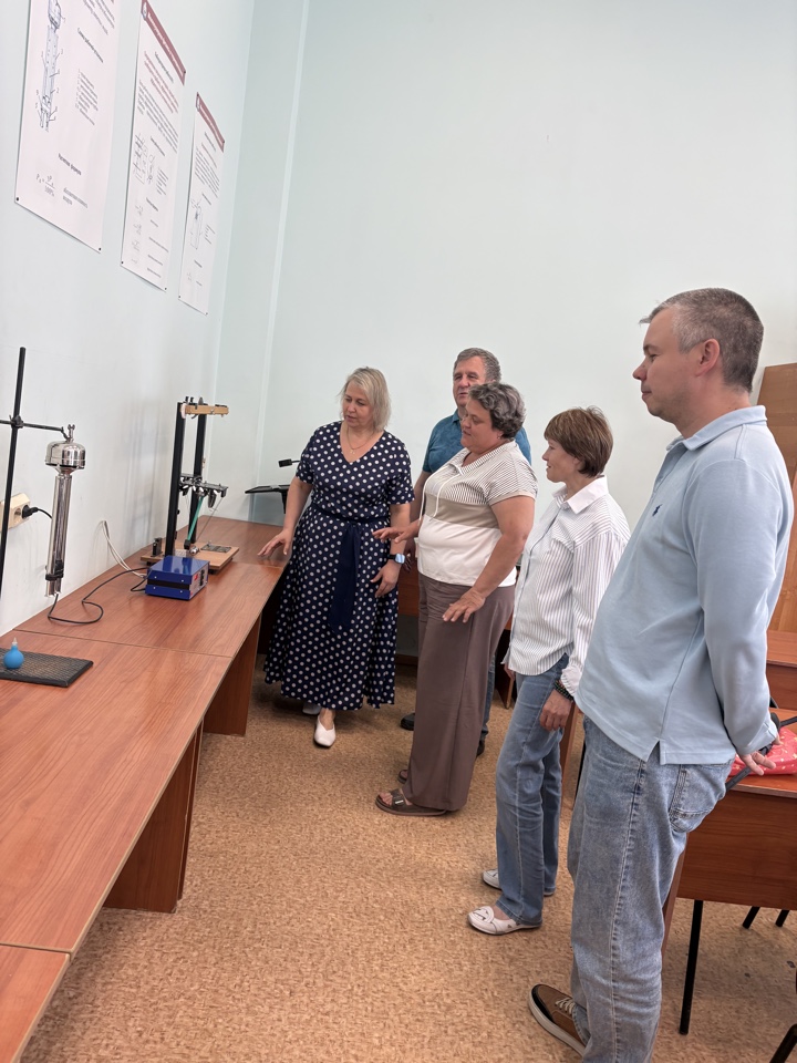 Мастер класс «Энергия в физике» в рамках программы повышения квалификации «Совершенствование содержания и методов преподавания естественно-научных предметов в агротехнологических классах» Фото 3 Мастер класс «Энергия в физике» в рамках программы повышения квалификации «Совершенствование содержания и методов преподавания естественно-научных предметов в агротехнологических классах» Фото 3