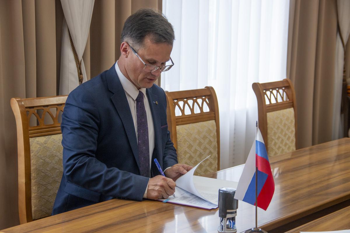 Вавиловский университет заключил соглашение о сотрудничестве с Росприроднадзором Фото 2 Вавиловский университет заключил соглашение о сотрудничестве с Росприроднадзором Фото 2